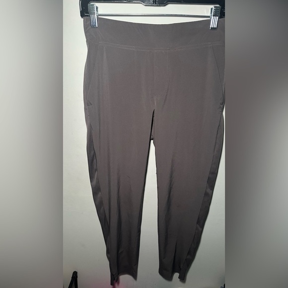 Athleta Gunmetal Workout Leggings Ankle Pants Size 2 - Picture 4 of 11